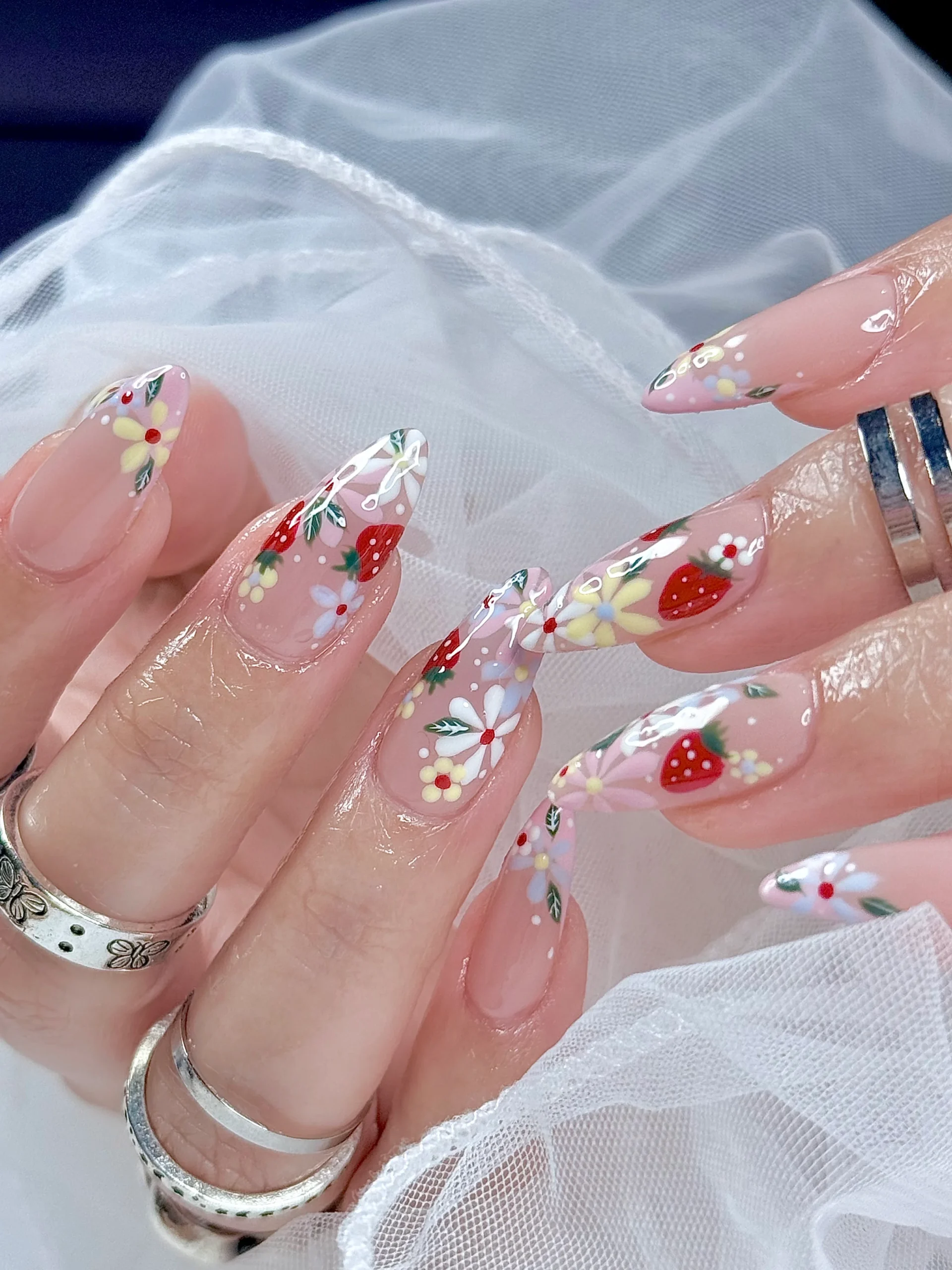 Nail gallery