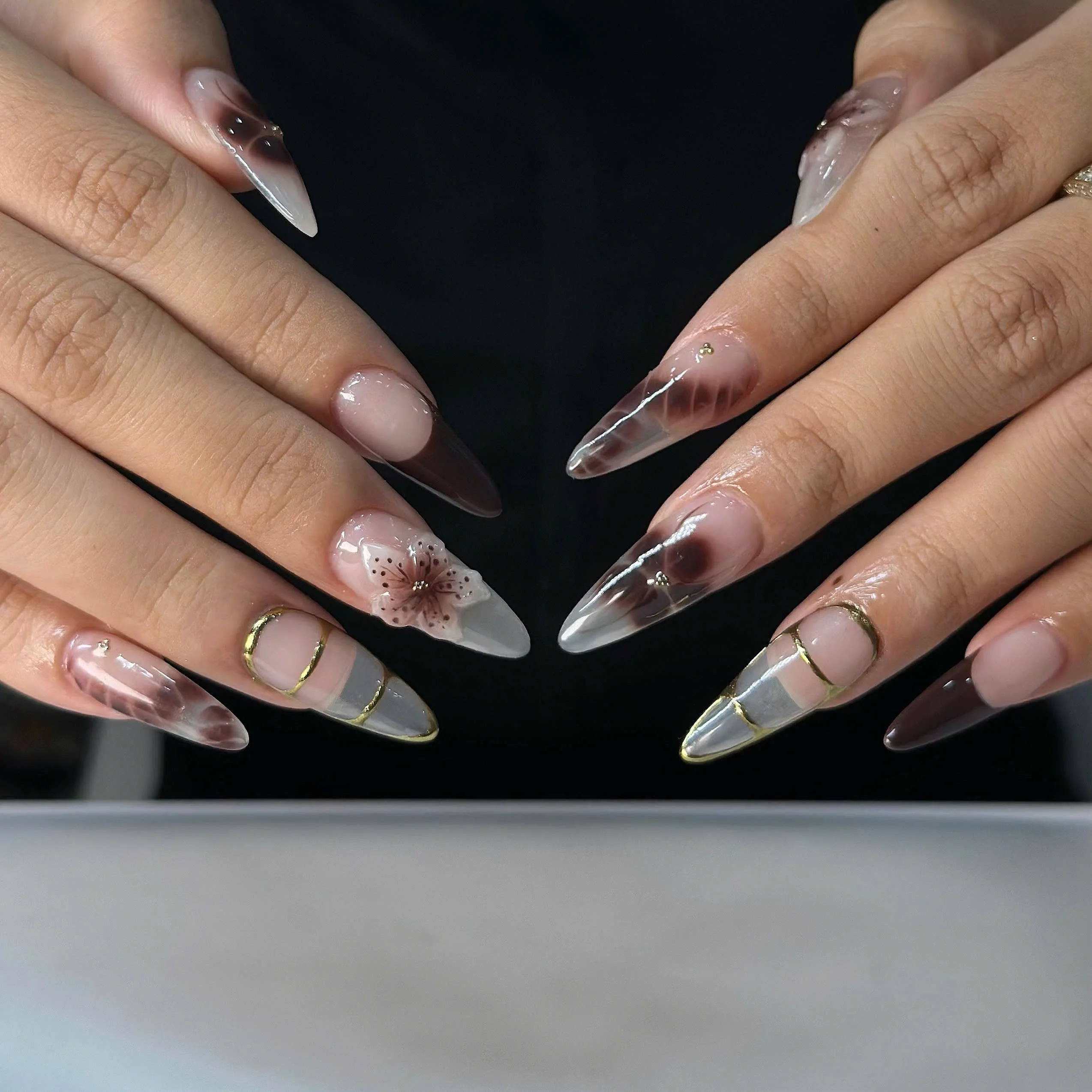 Nail gallery